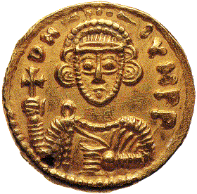 Liutprando ebbe a reggente sua madre Scauniperga(751-755). Del governo tenuto da costei, che dimostra come in Benevento si fosse ripristinata la successione ereditaria. Liutprando, pur non essendo ancora maggiorenne, cominciasse a reggere lo stato assistito soltanto da sua madre.